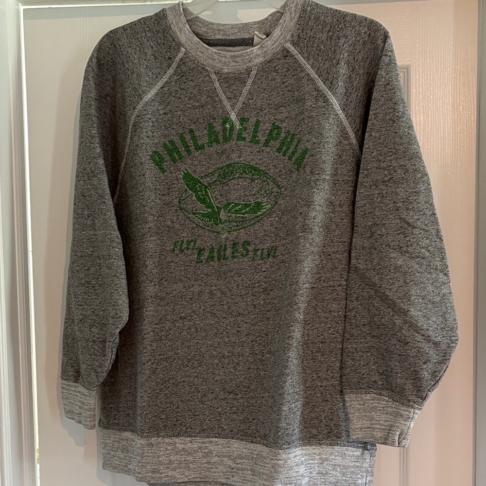 American Eagle Outfitters Gray Crewneck with Green Philadelphia Graphic